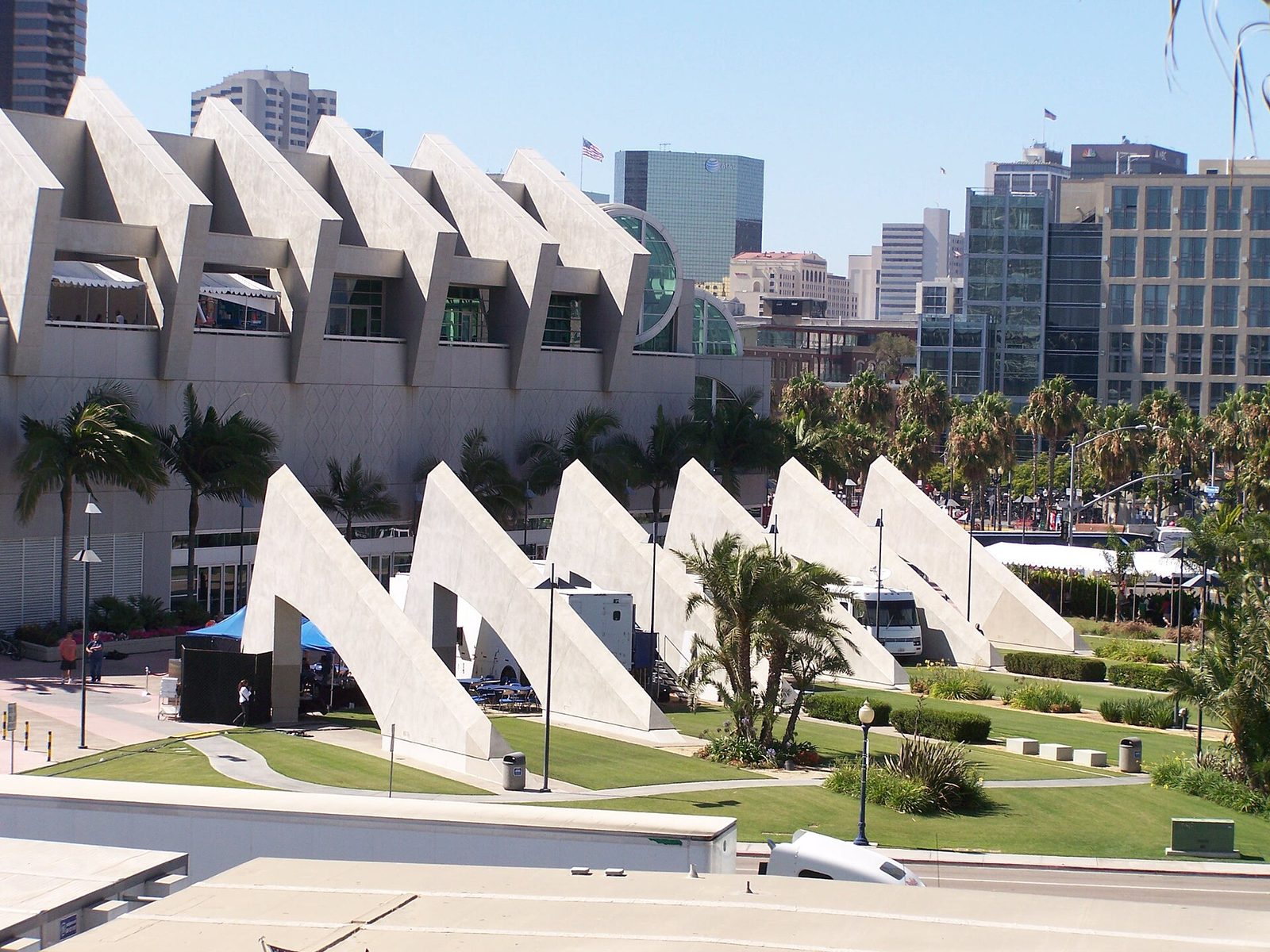 Comic-Con 2027 Returning Registration opens Saturday morning