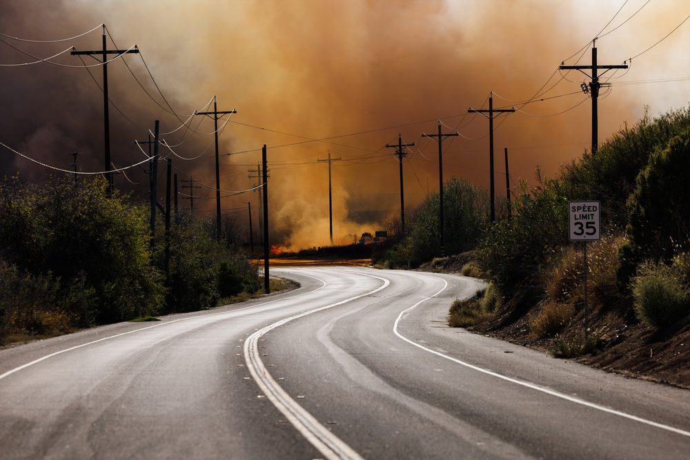 Henderson Fire burns 1,404 acres at Camp Pendleton, closes Interstate 5 and forces base evacuations