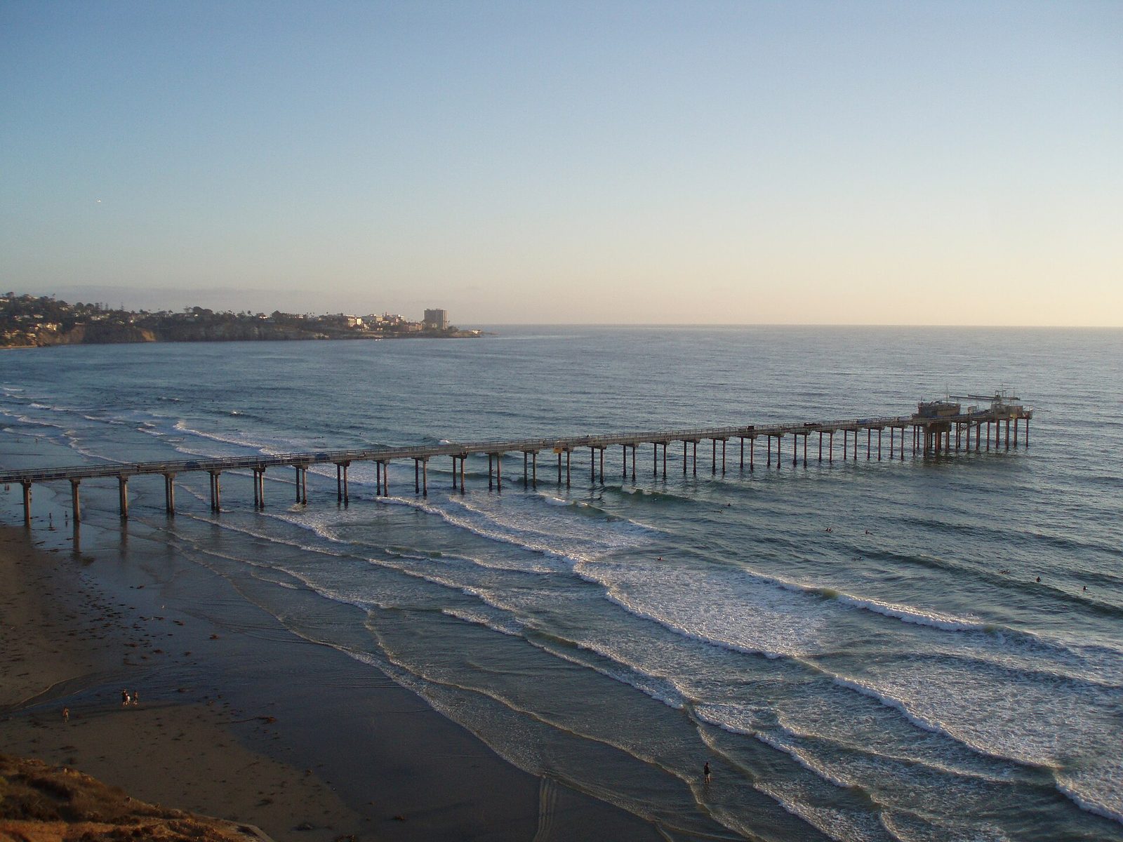 Ten things to know about a very strong El Niño, from the scientists on the La Jolla bluff